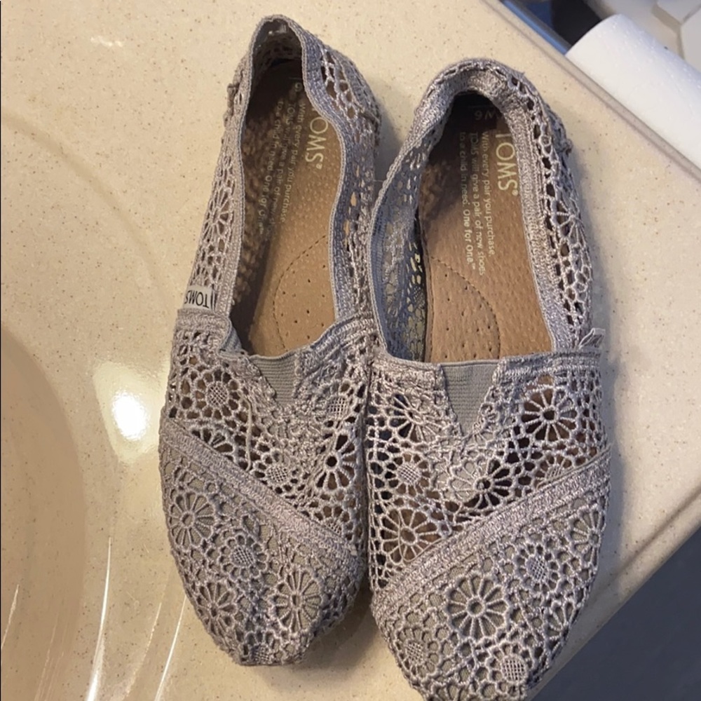Toms gray crochet shoes